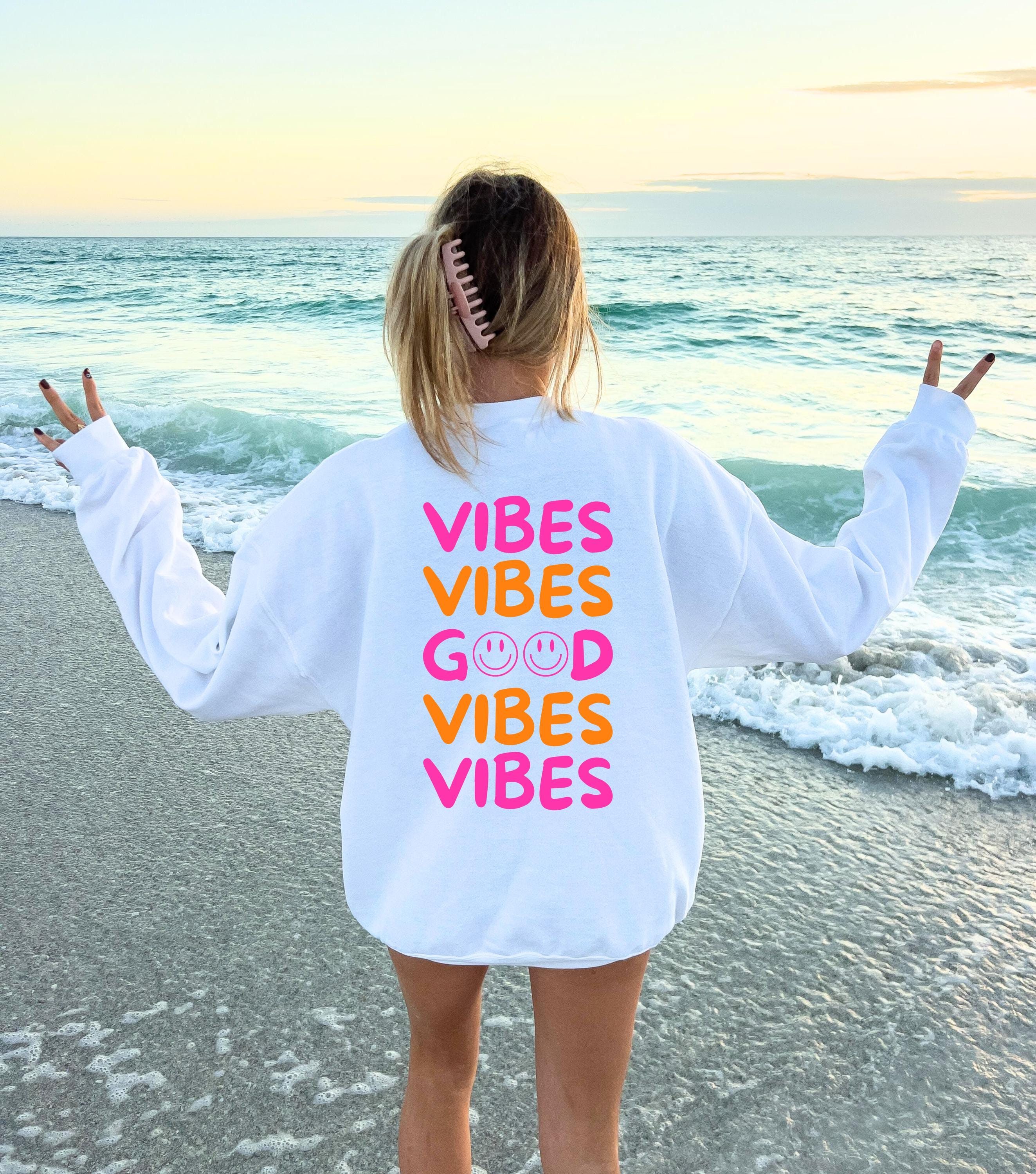 Pullover Backprint Good Vibes, Smiley Pullover bunt, Sweatshirt mit Backprint, Pulli mit Statement, Hoodie, Sweater, Geschenkidee, Mama