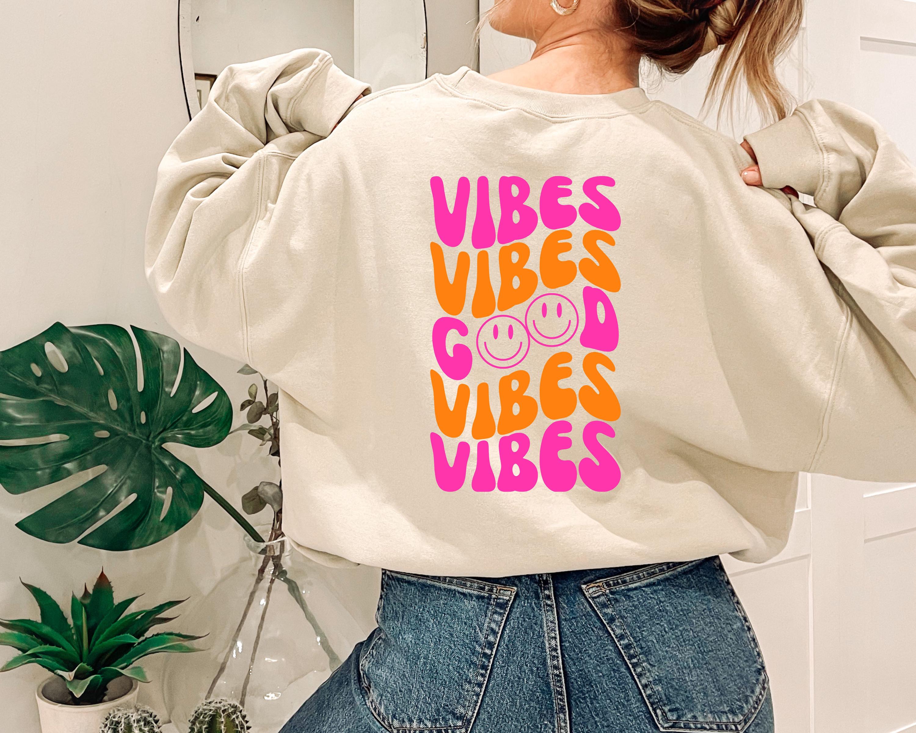Pullover Backprint Good Vibes, Smiley orange pink bunt, Sweatshirt mit Backprint, Pulli mit Statement, Hoodie, Sweater, Geschenkidee, Mama