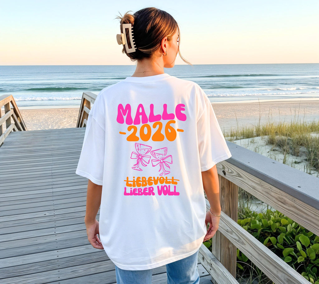Malle Shirt, Backprint, Malle 2026, Malle Shirts, Malle T Shirt, personalisiert, Mallorca Shirts, Sekt Shirt, Sauf T Shirt, Gruppenshirt
