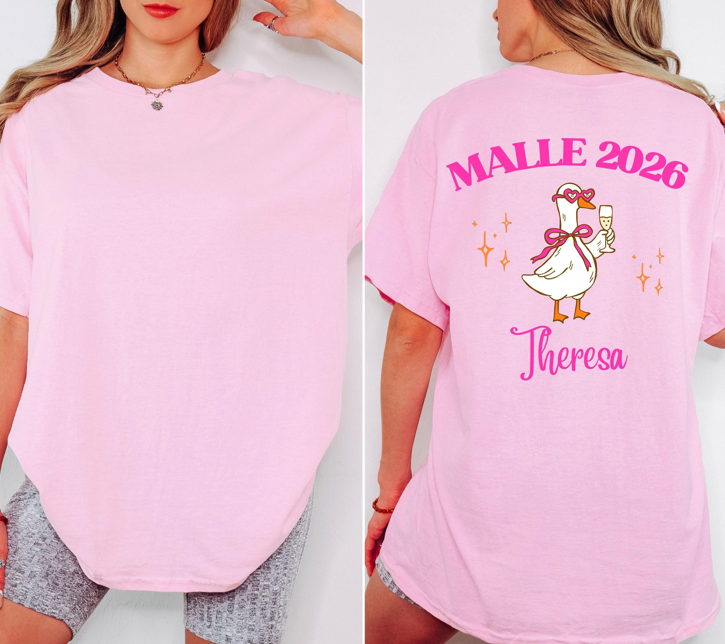 Malle Shirt, Backprint, Malle 2026 Ente, Malle Shirts personalisiert, Mallorca t Shirts, Bier Shirt, Gruppenshirt pink, lustige Shirts, Sekt