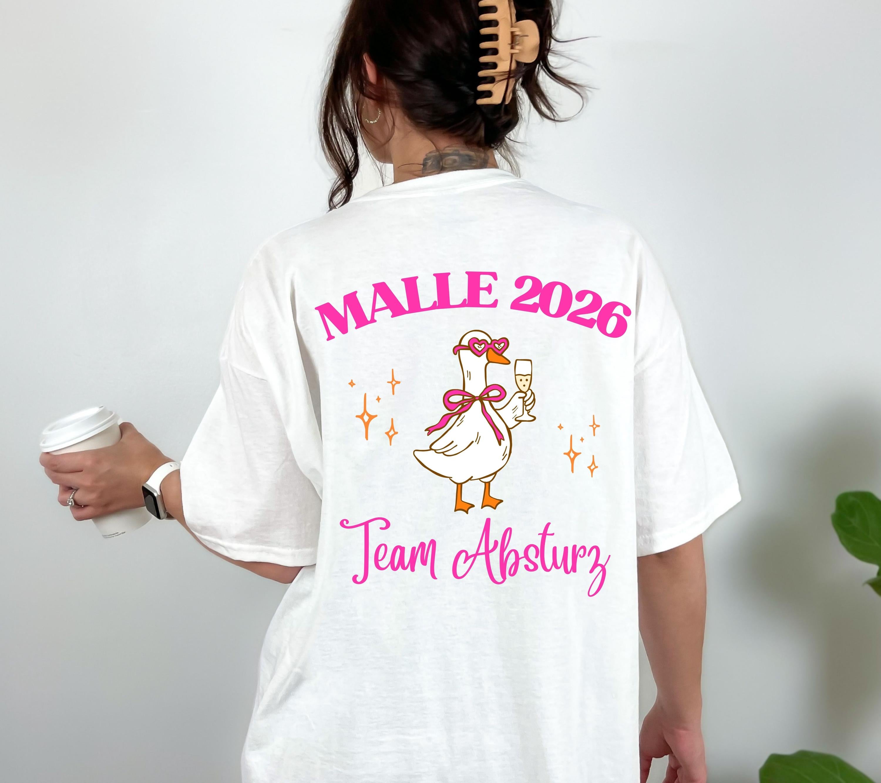 Malle Shirt Ente, Backprint, Malle 2026, Malle Shirts, Team Absturz, Mallorca T Shirts, Bier Shirt, Gruppenshirt pink, lustige Shirts, Sekt