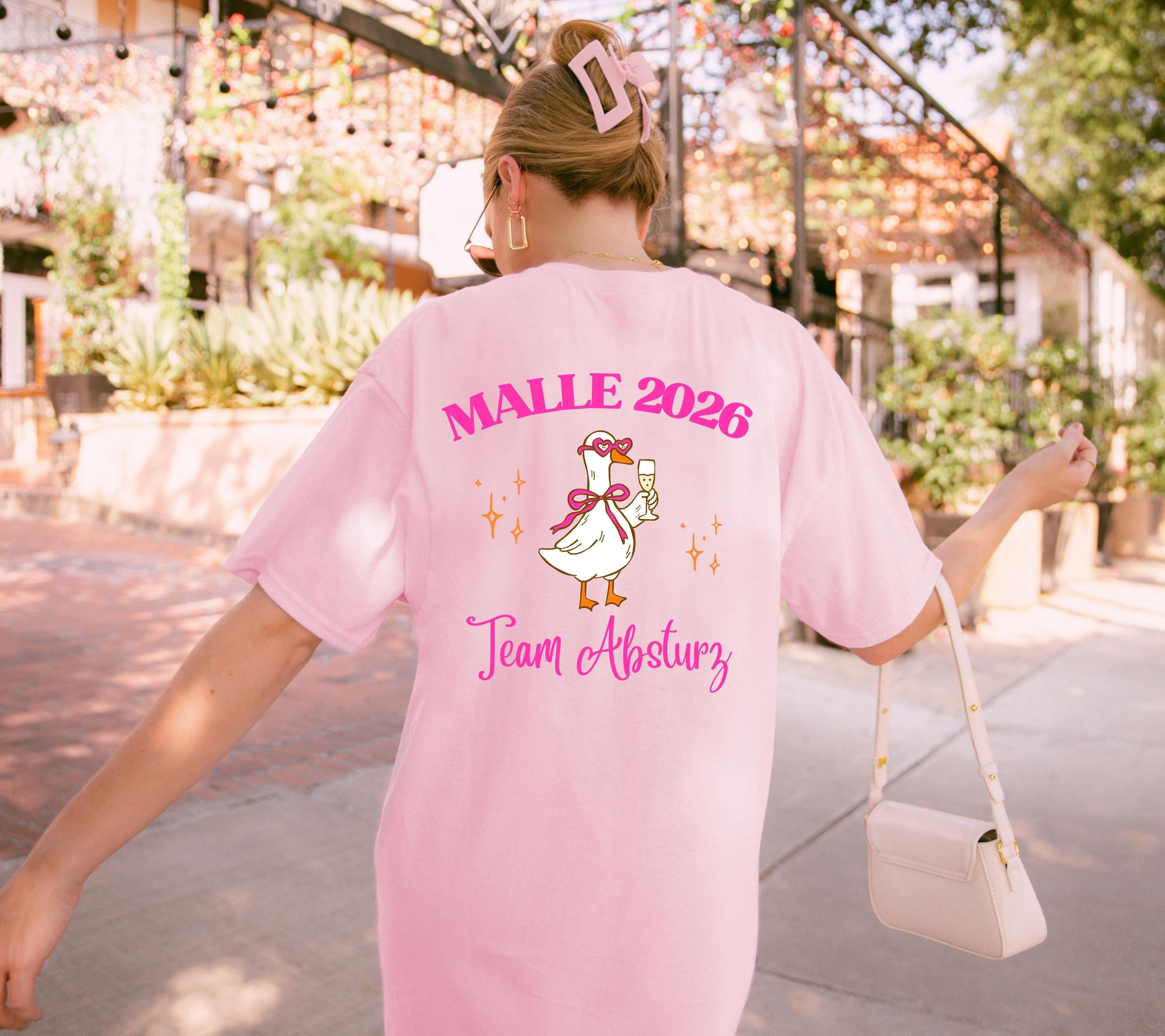 Malle Shirt Ente, Backprint, Malle 2026, Malle Shirts, Team Absturz, Mallorca T Shirts, Bier Shirt, Gruppenshirt pink, lustige Shirts, Sekt