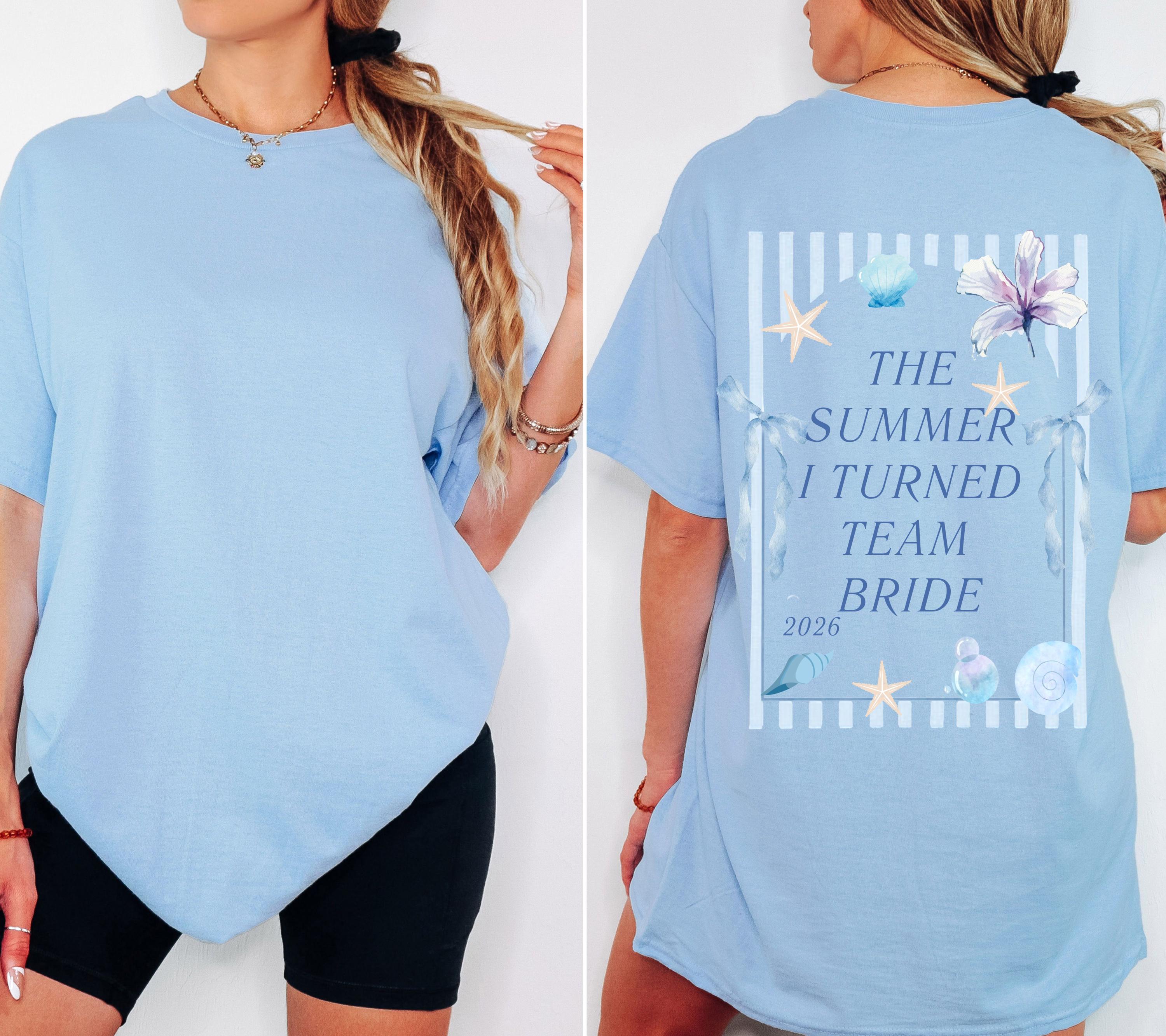 The summer I turned married, JGA Shirt blau, Junggesellinnenabschied Shirts, JGA Shirts Frauen, Team Bride, Braut Shirt, Hochzeit Shirt