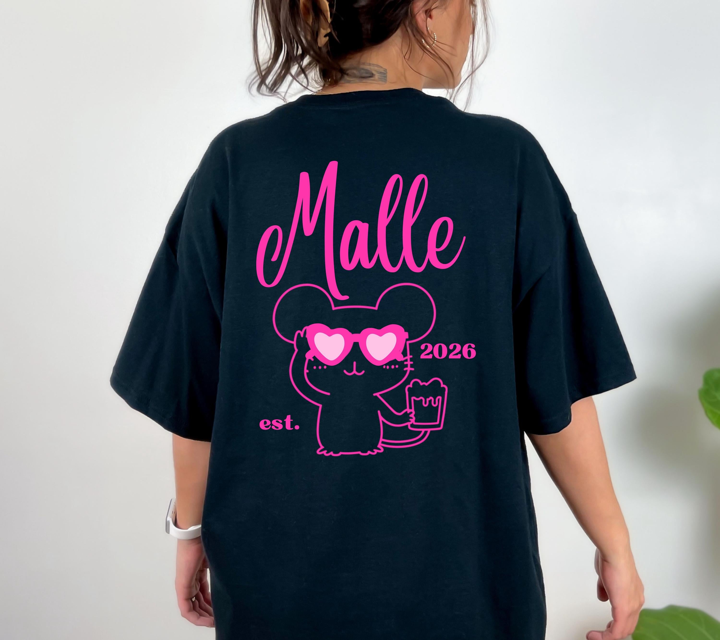 Malle Shirt Maus, Backprint, Malle 2026, Malle Shirts pink, Mallorca T Shirts, Bier Shirt, Gruppenshirt pink, lustige Shirts, Mausi, Mäuse
