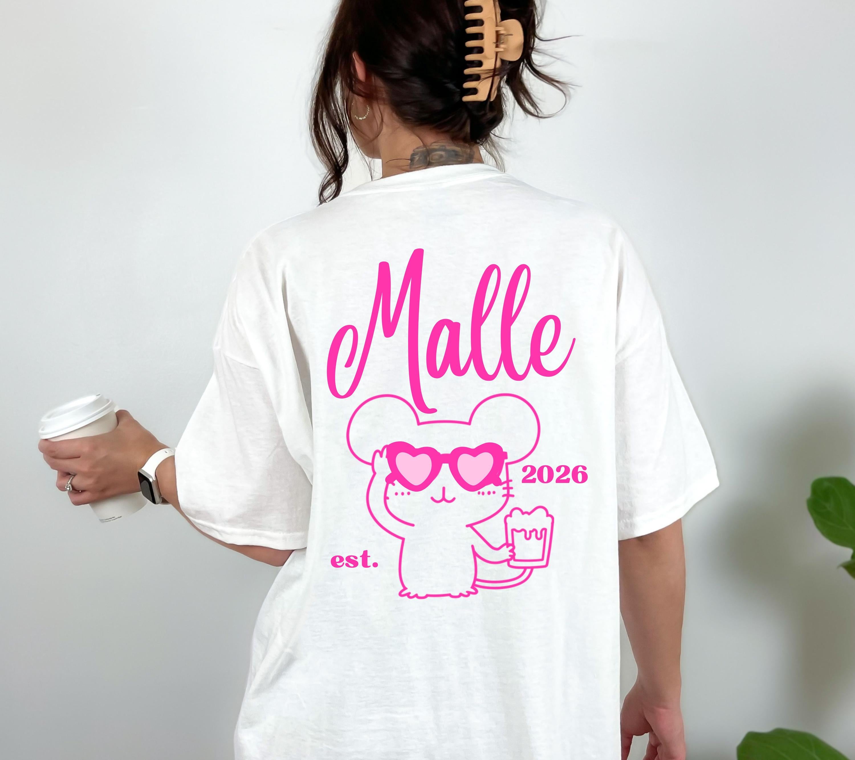 Malle Shirt Maus, Backprint, Malle 2026, Malle Shirts pink, Mallorca T Shirts, Bier Shirt, Gruppenshirt pink, lustige Shirts, Mausi, Mäuse