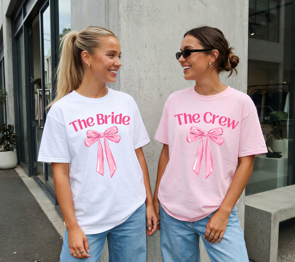 JGA Shirt rosa Schleife, Junggesellenabschied Frauen, Team Shirts, süßes Braut Shirt, The Bride, JGA Frauen, Hochzeit, Cute T-Shirt, Outfit