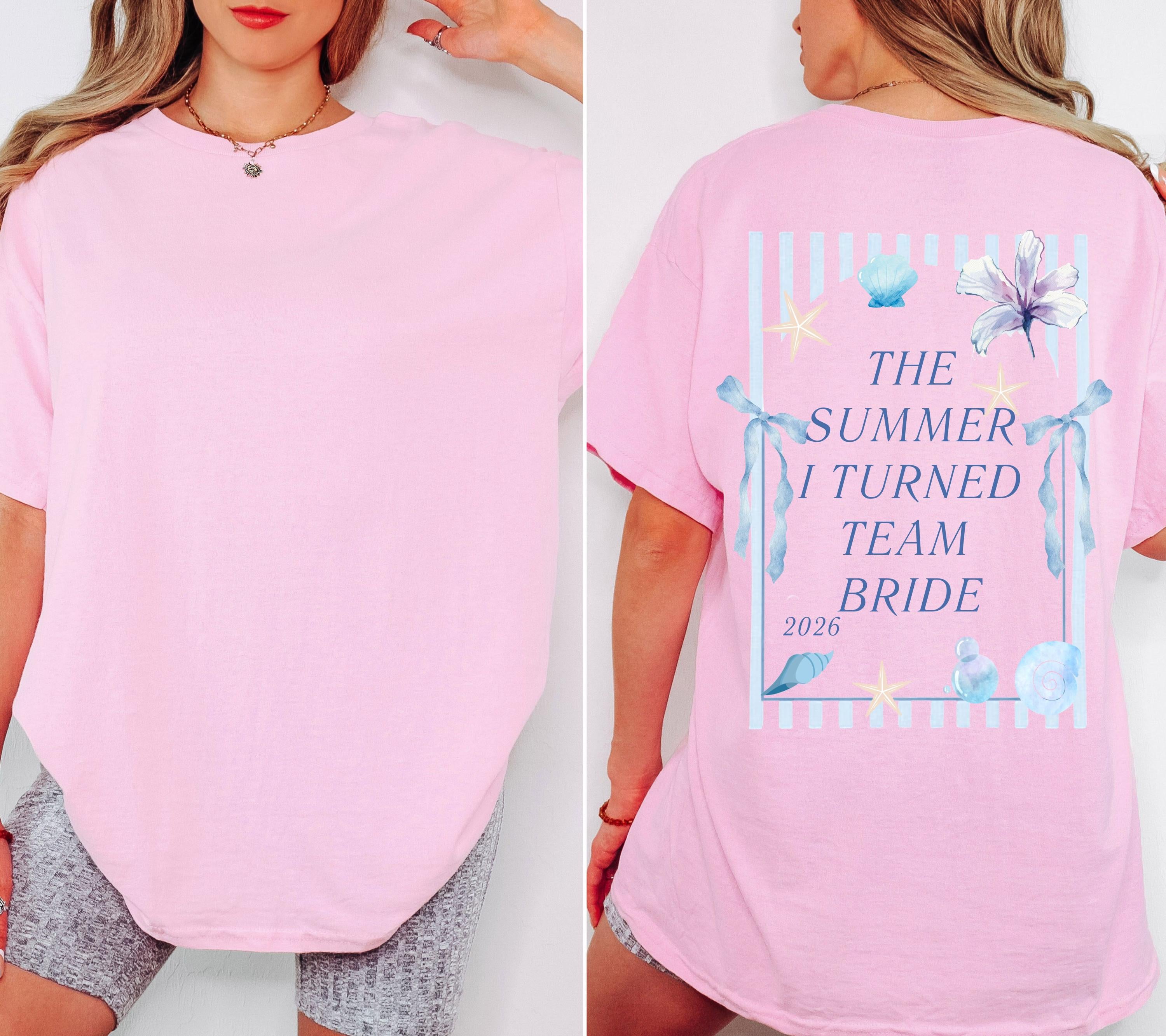 The summer I turned married, JGA Shirt blau, Junggesellinnenabschied Shirts, JGA Shirts Frauen, Team Bride, Braut Shirt, Hochzeit Shirt