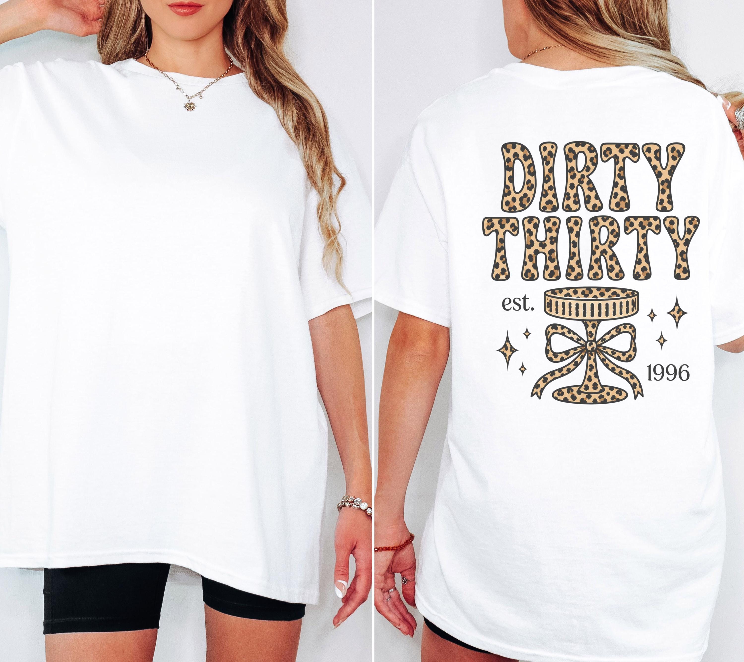 Dirty Thirty Shirt, Leo Muster, Geburtstagsshirt, est 1996, personalisiertes 30. Geburtstag Shirt, Geschenkidee Geburtstag dreißig, 30 Jahre