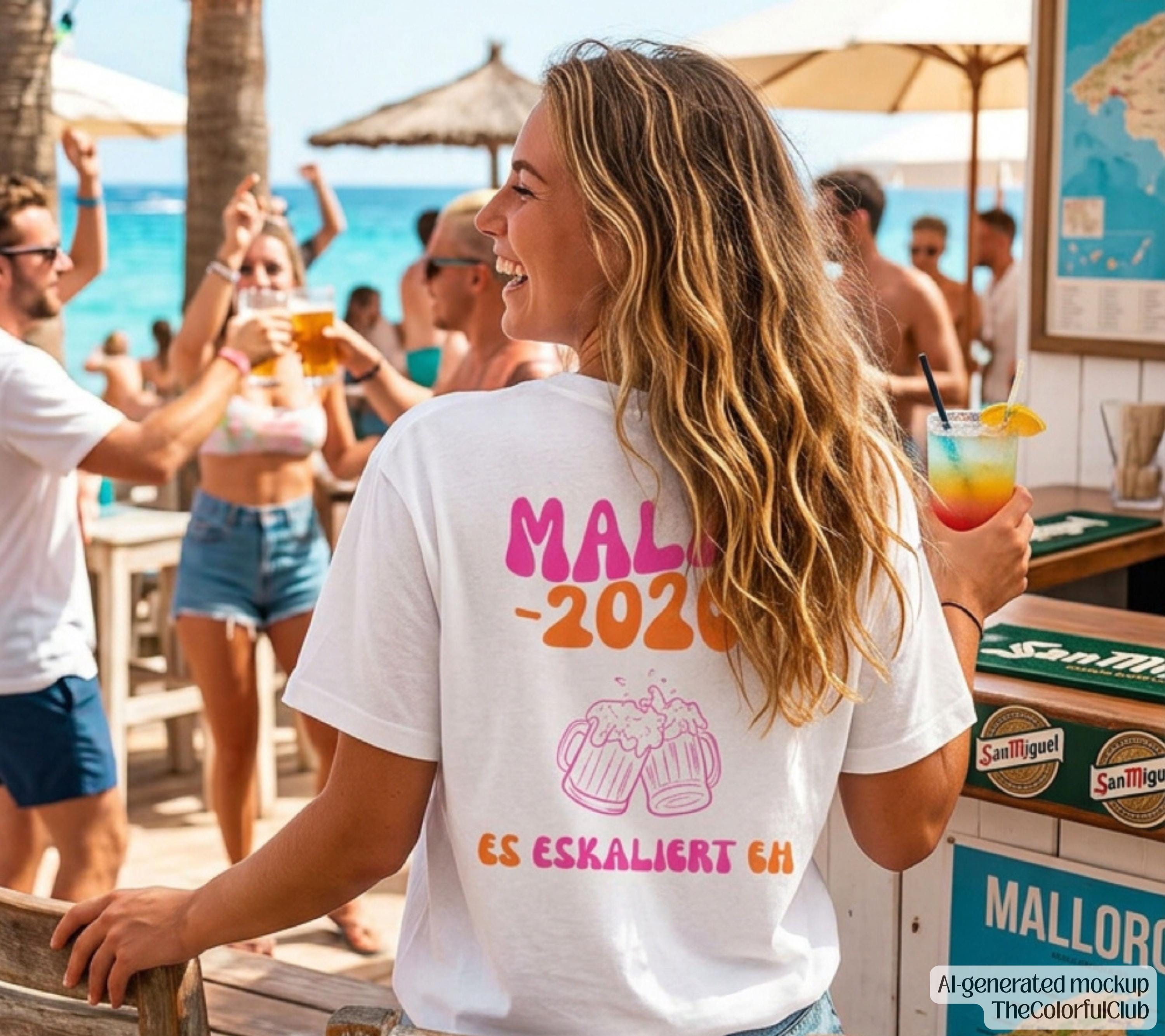 Malle Shirt, es eskaliert eh, Backprint, Malle 2026, Malle T-Shirt, personalisiert, Mallorca Shirts, Bier Shirt, Sauf T Shirt, Gruppenshirt