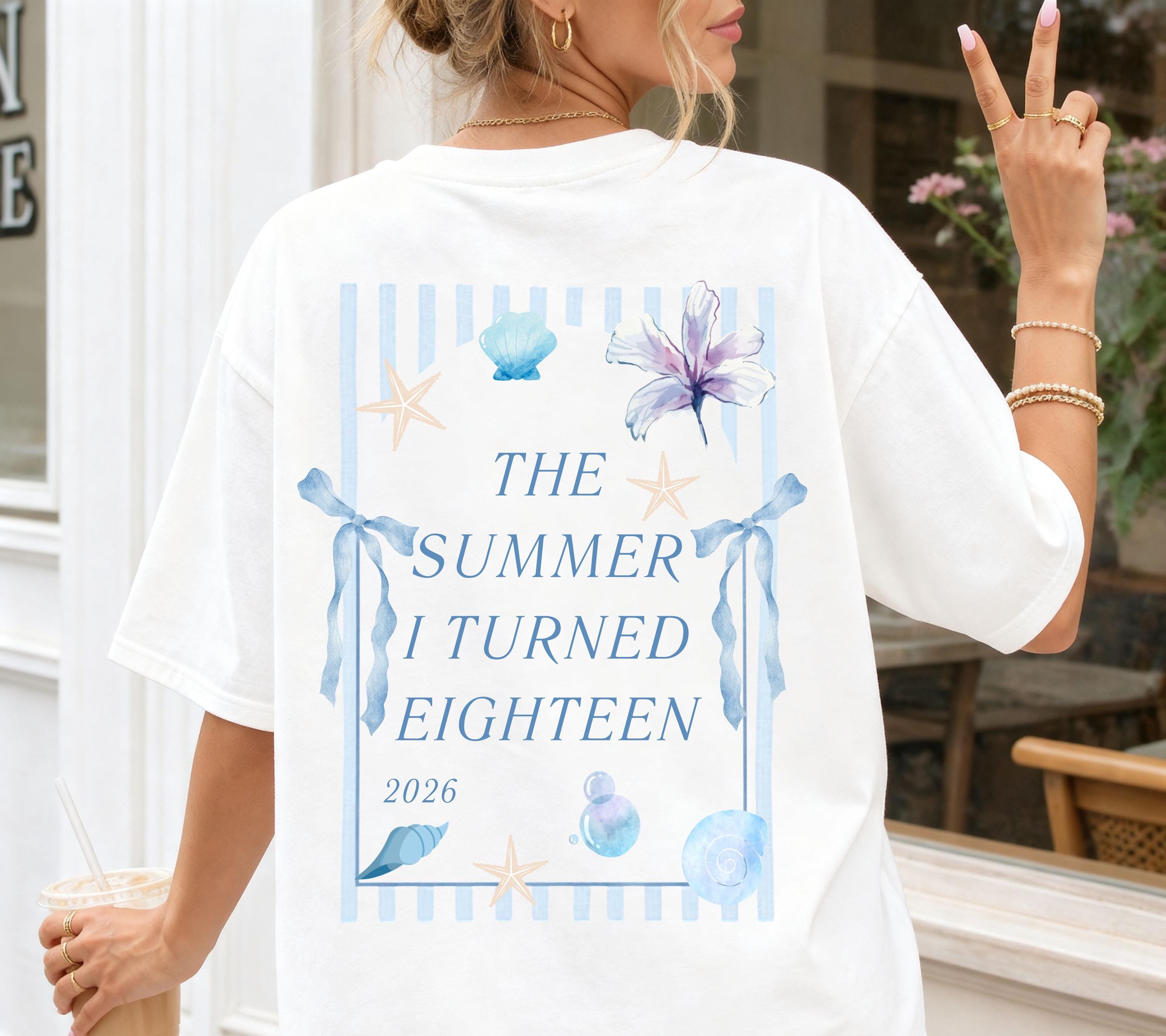 The summer I turned eighteen, Geburtstagsshirt, personalisiertes 18. Geburtstag Shirt, Geschenkidee Geburtstag achtzehn, 18 Jahre, Birthday