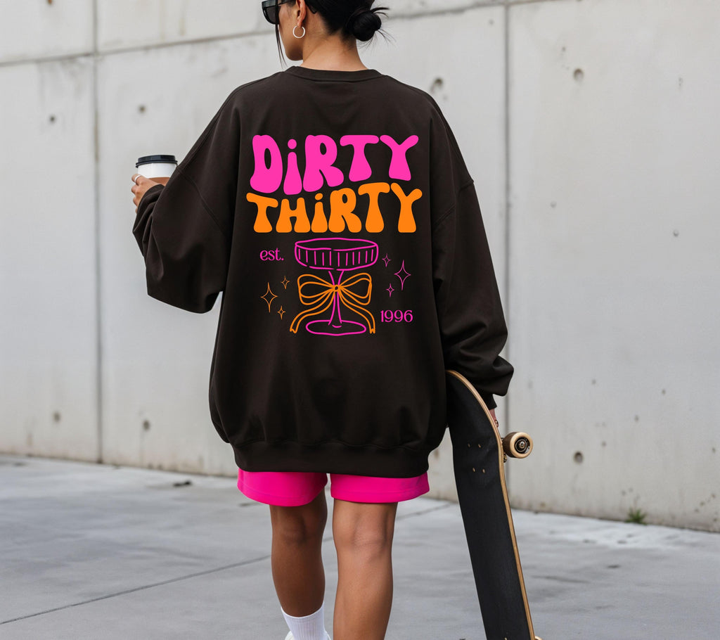 Personalisierter 30. Geburtstag Pullover, Geburtstags Sweater, est 1996, Geschenkidee Geburtstag dreißig, 30 Jahre, Dirty Thirty Sweatshirt