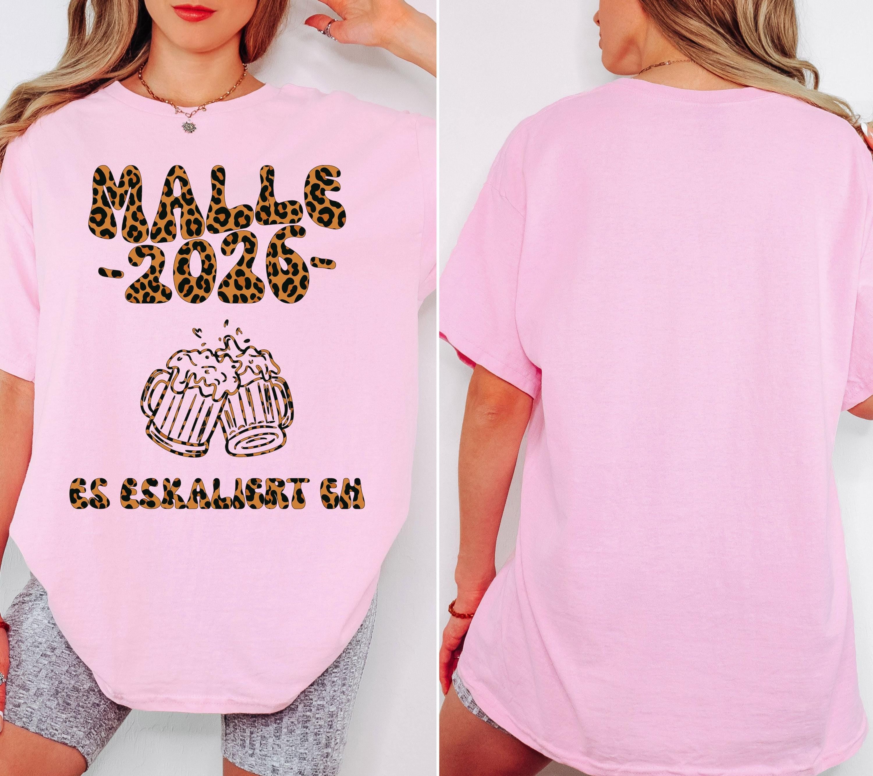 Malle 2026 Shirt Leo, es eskaliert eh, Backprint, lustiges Malle T Shirt, Mallorca Shirts, Bier TShirt, Sauf T-Shirt, Gruppenshirt, Leopard