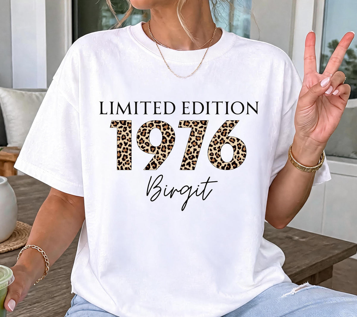 50. Geburtstag, Geburtstagsshirt, Leo Print, Personalisiertes Geschenk, Birthday Shirt, 50, Fünfzig, Freundin, Schwester, Mama, 1976, Braun